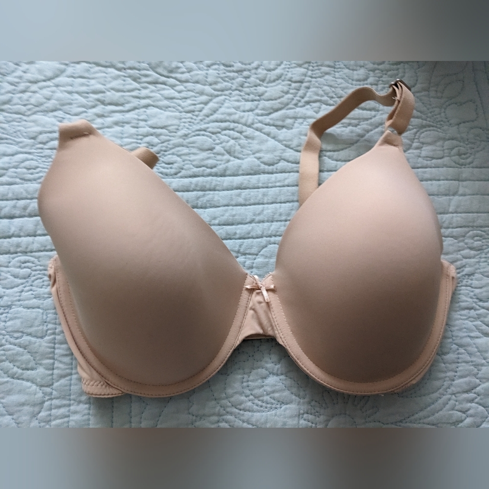 Maidenform bra 36 dd nude underwire lightly padded like new